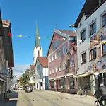 Tolles In Mit Sonniger Terrasse By Interhome Prázdninový dům Garmisch-Partenkirchen