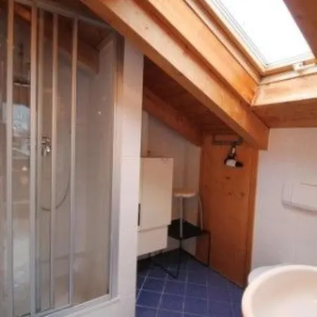 Hébergement de vacances Tolles In Mit Sonniger Terrasse By Interhome *