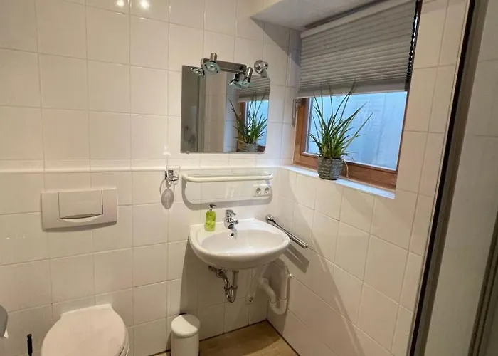 Dom wakacyjny Tolles In Mit Sonniger Terrasse By Interhome *